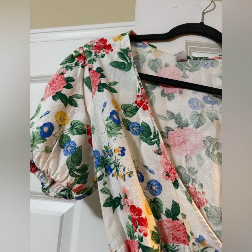 Old Navy Floral Puff Sleeve Mini Wrap Sundress - Picture 3 of 8